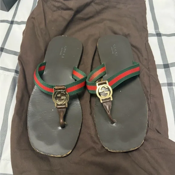 Gucci Black Sandals with Green and Red Straps - Picture 1 of 7